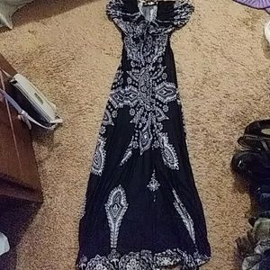 Maxi dress